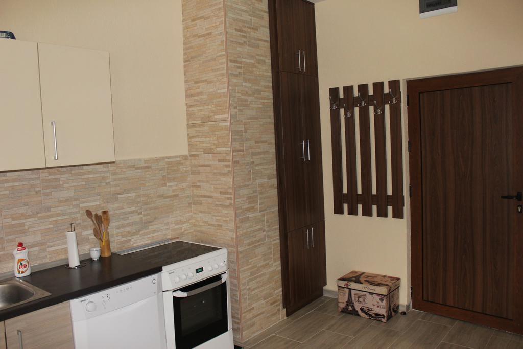 Guesthouse Eko Piva 普卢日内 外观 照片