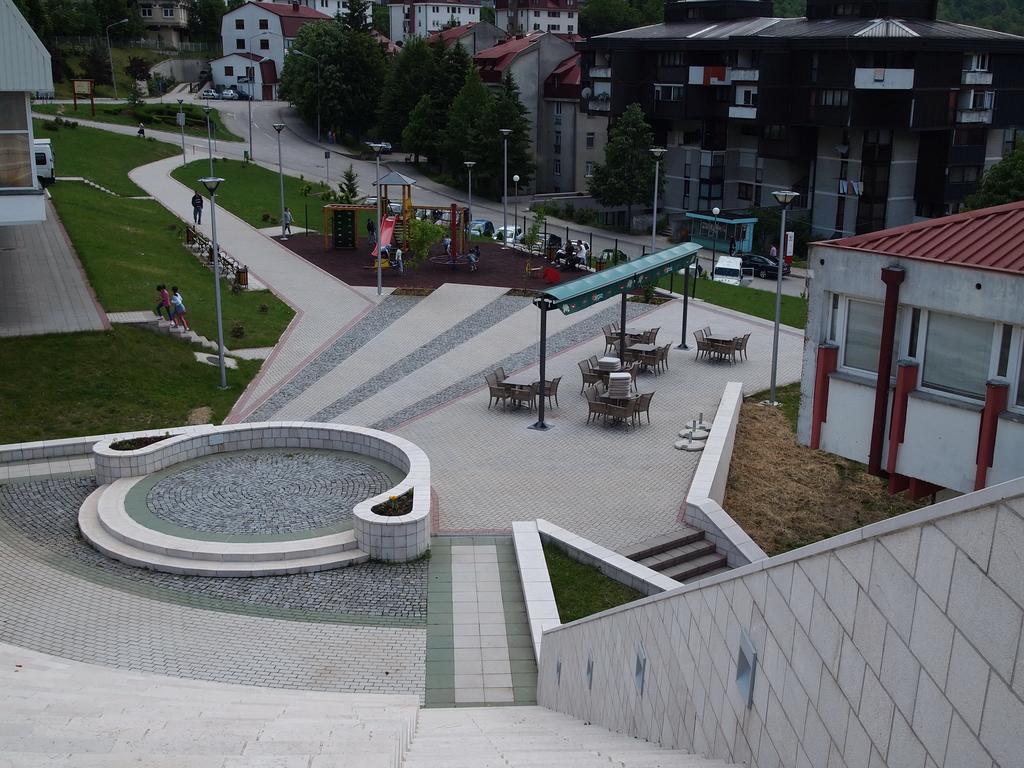 Guesthouse Eko Piva 普卢日内 外观 照片