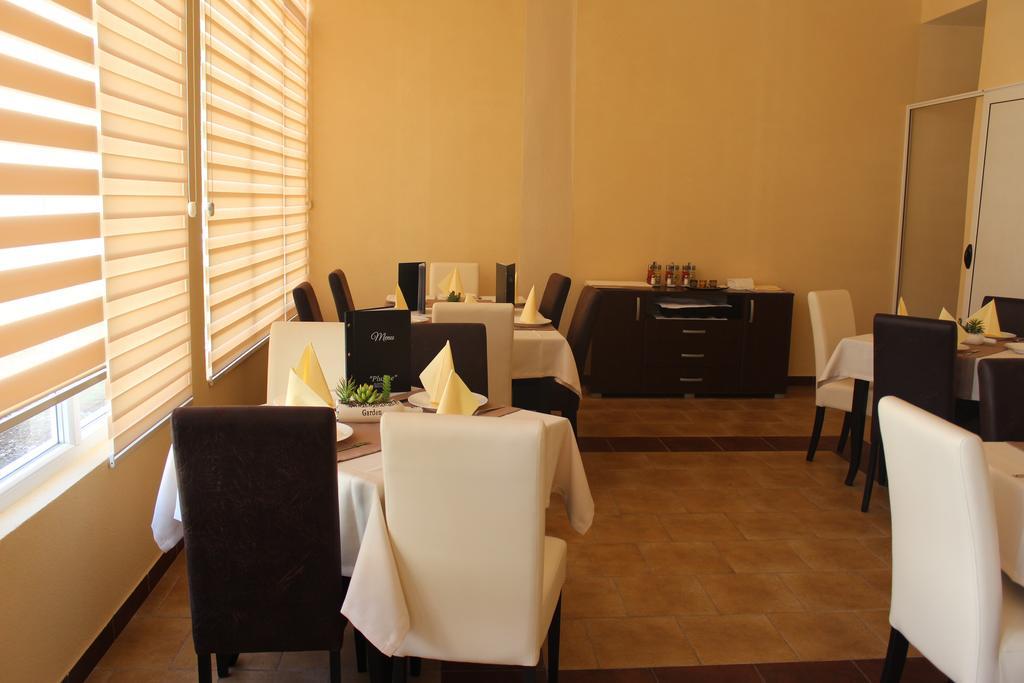 Guesthouse Eko Piva 普卢日内 外观 照片