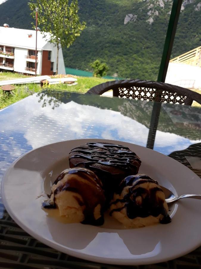 Guesthouse Eko Piva 普卢日内 外观 照片